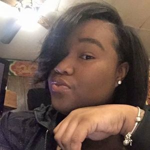 Meet your Posher, Mikesha